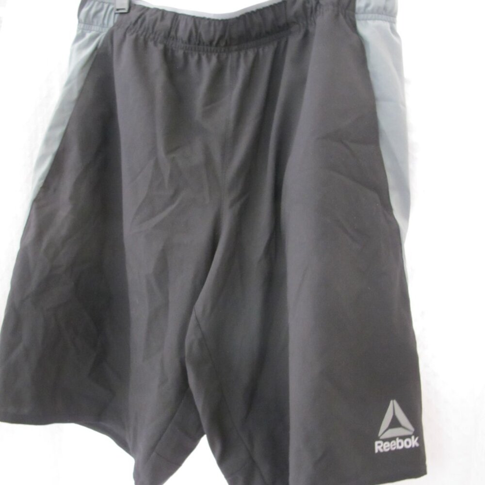 Reebok Activewear Shorts - M